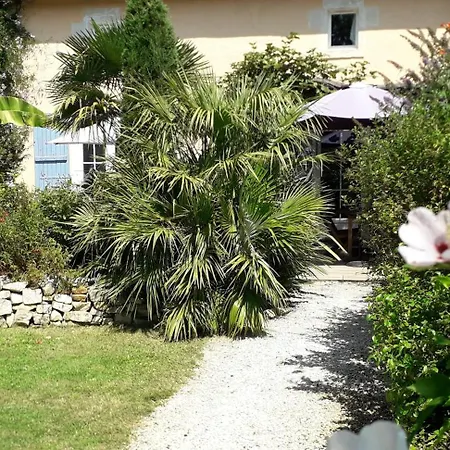 Apartamento La Charentaise - De 4 Personnes Avec Piscine