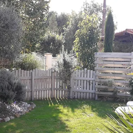 La Charentaise - De 4 Personnes Avec Piscine Apartamento